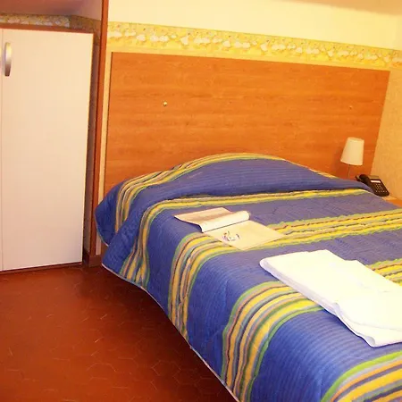 酒店 自由酒店 圣雷默